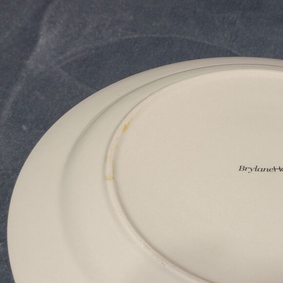 3 Brylane Home Lemon Dinner Plates - Picture 3 of 6